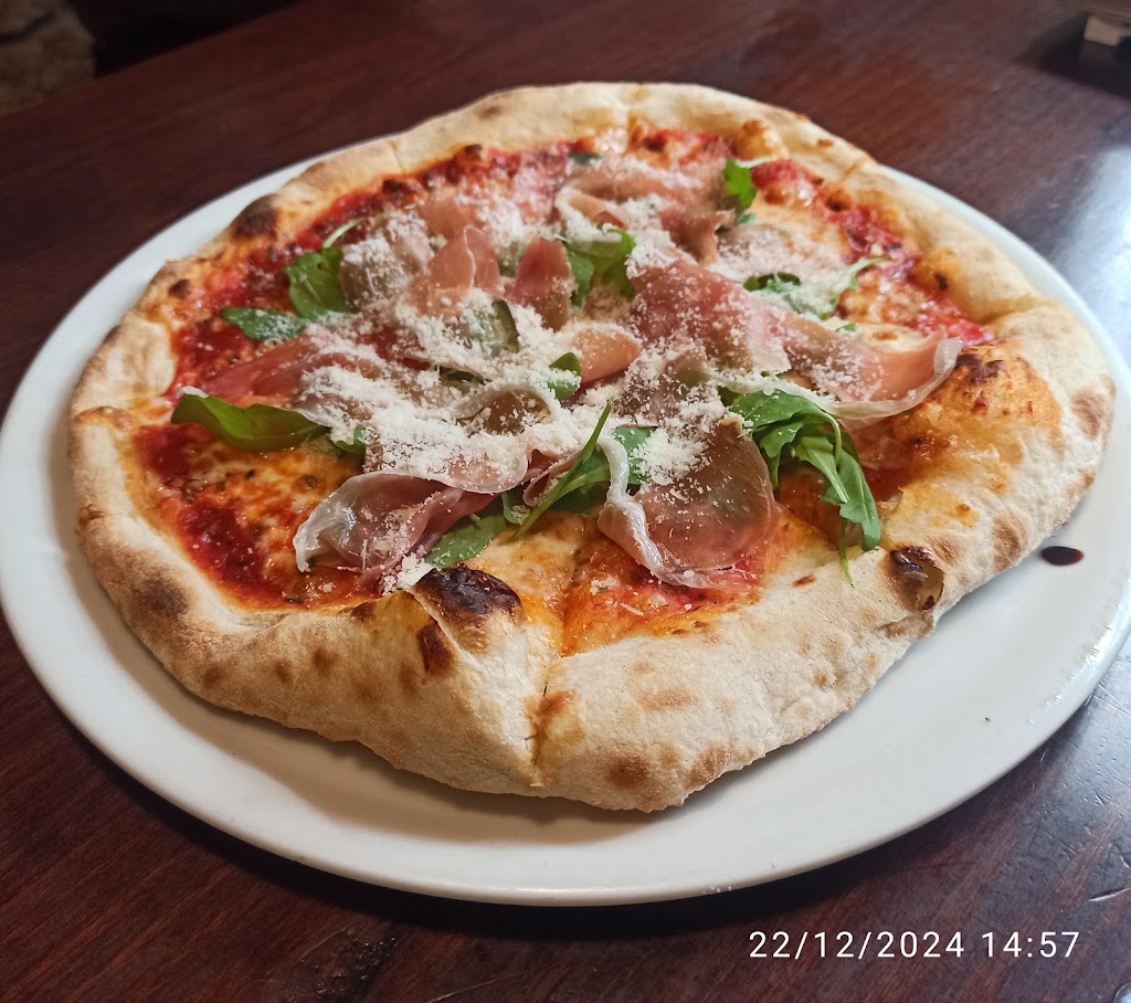 Penda's 130 italian food — Pizza