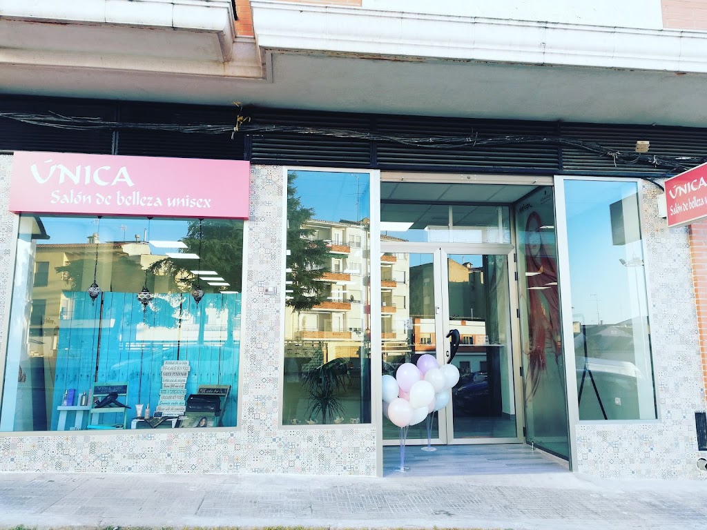UNICA Salon de belleza unisex.