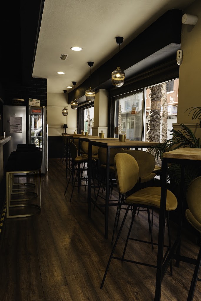 Esquina 32 — Ambiente