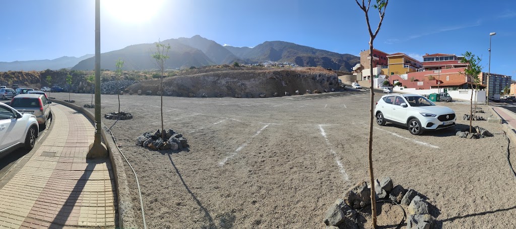 Aparcamiento ultima rotonda rambla de los Menceyes