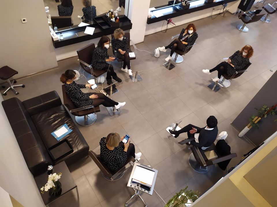 Aire's Peluqueria y Belleza Ponferrada — Interior