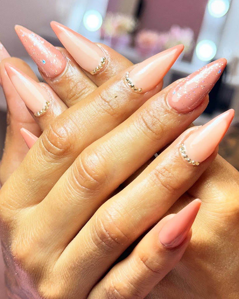 Mayra Novella Beauty