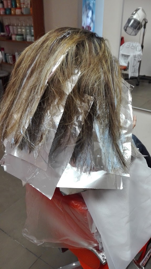Peluqueria Julia Guillem — Peinado