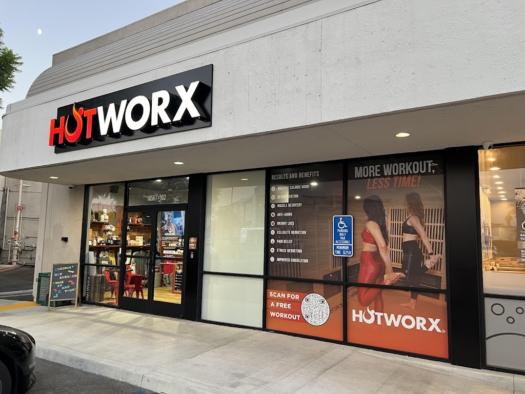  HOTWORX - Huntington Beach, CA - Five Points