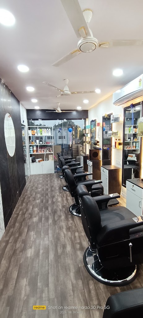 Rs Naturals Unisex Salon