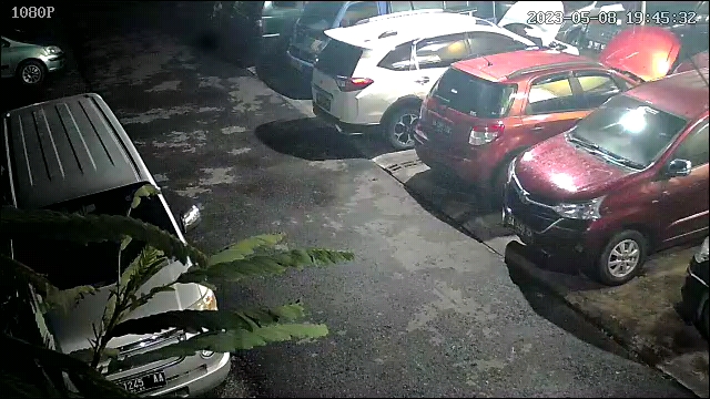BENGKEL MOBIL AGUS