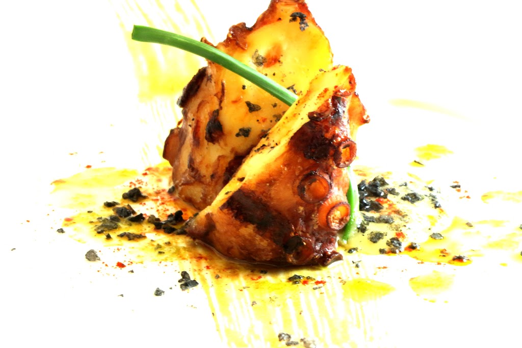 Restaurante Zurito — Comida y bebida