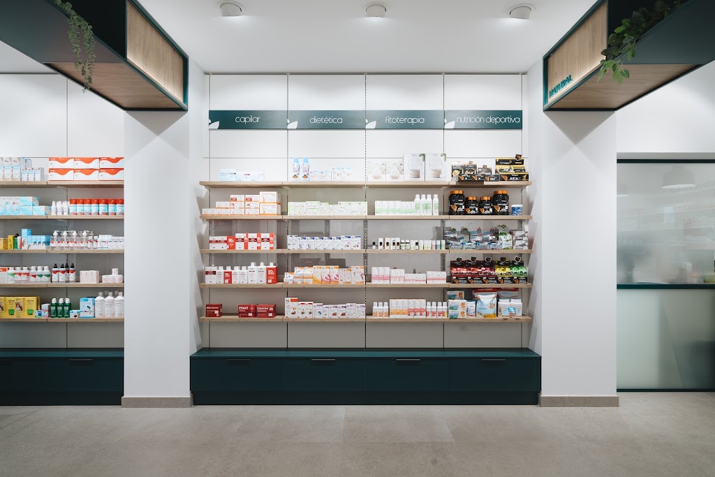FARMACIA ECHARRI — Del propietario