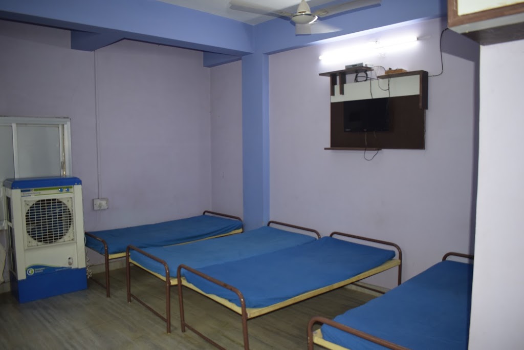 Batra Eye Hospital & Phaco Center