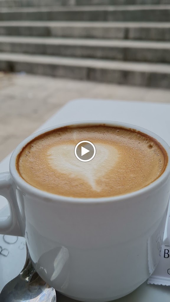 Cafe La Catedral — Videos
