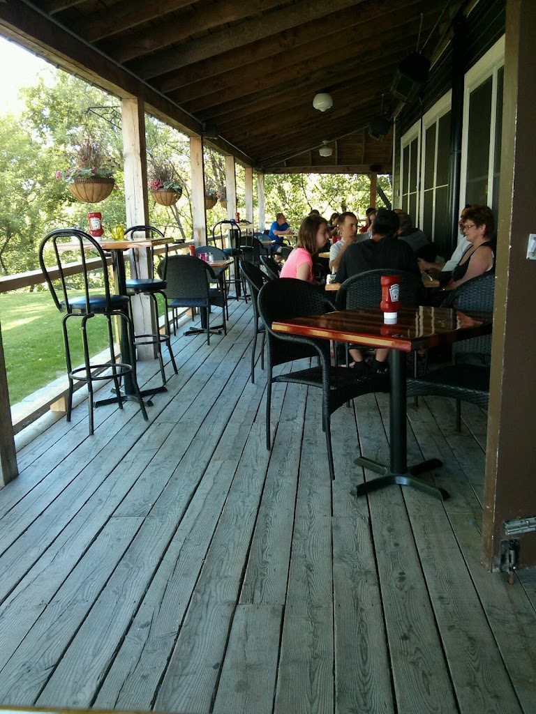 Le Deck in Edmundston