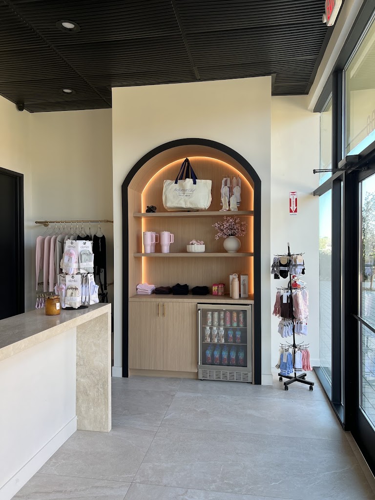  Reform Social Club - Reformer Pilates Studio