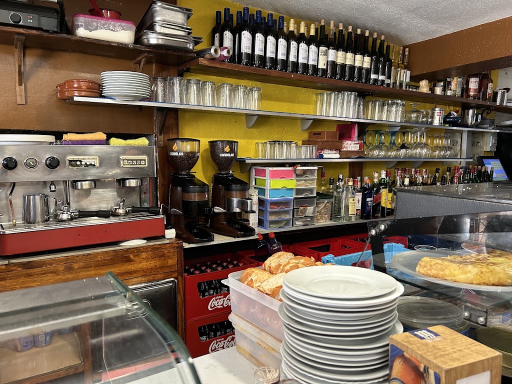Bar La Cueva — Ambiente