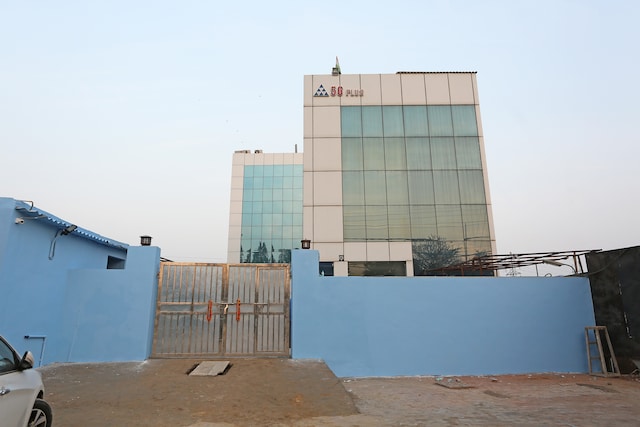 Collection O The King S Heritage Plaza Sohna Road