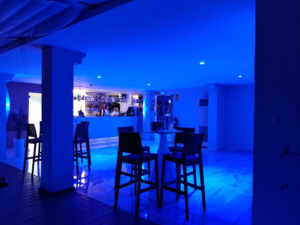 Blue Bar. Terraza Hotel Helios — Ambiente