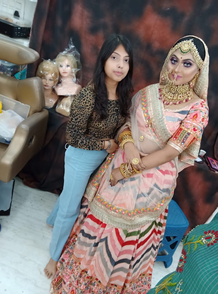 Mahima Makeovers Araria