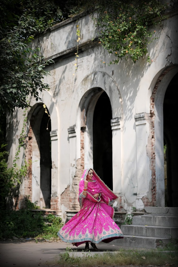 Hair Makeup Unisex Salon Academy