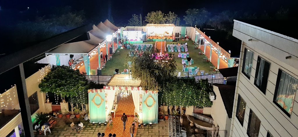 Hotel Rajmohan Palace