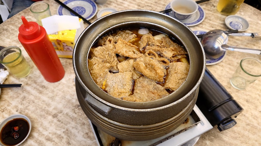 老主顧炭燒紅蟳薑母鴨總店 的照片