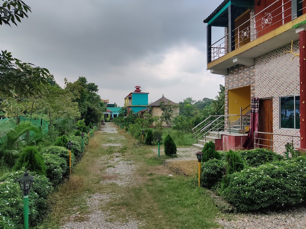 Chilapata Bania River View Resort