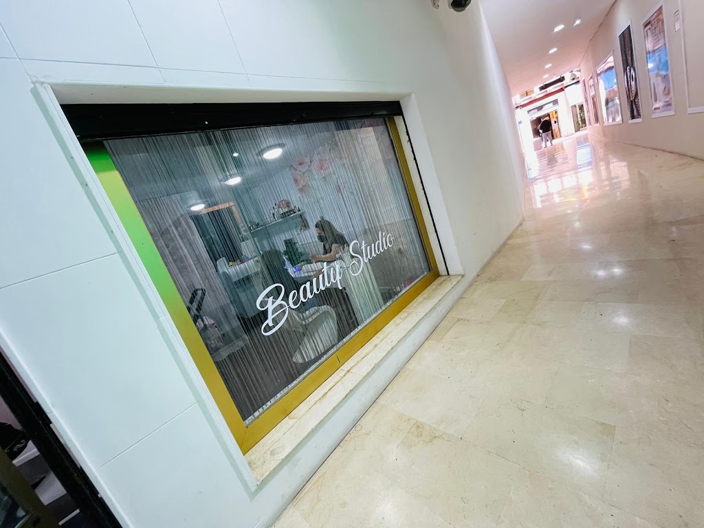 Beauty Nails Motril — Del propietario