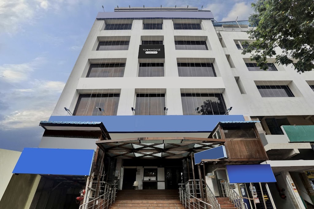 Townhouse Hotel Grand Arya