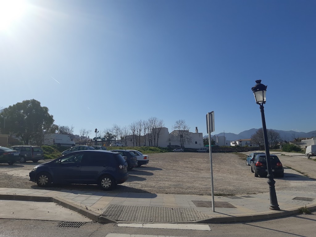 Aparcamiento El Jorobado — Del propietario