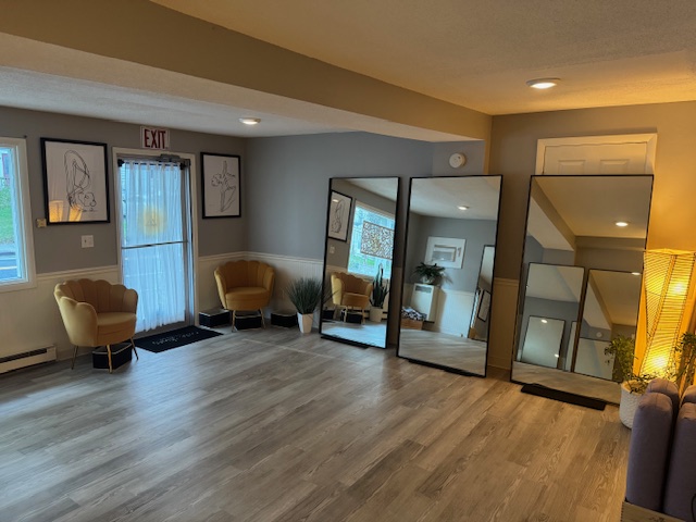  Girasole Studio, LLC