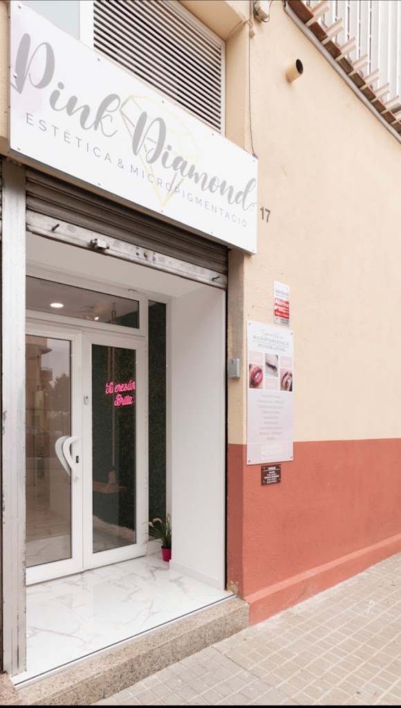 Pink Diamond Estetica — Exterior