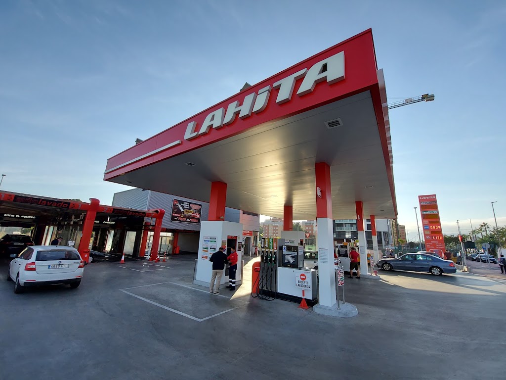 Estacion de servicio Cepsa — Exterior
