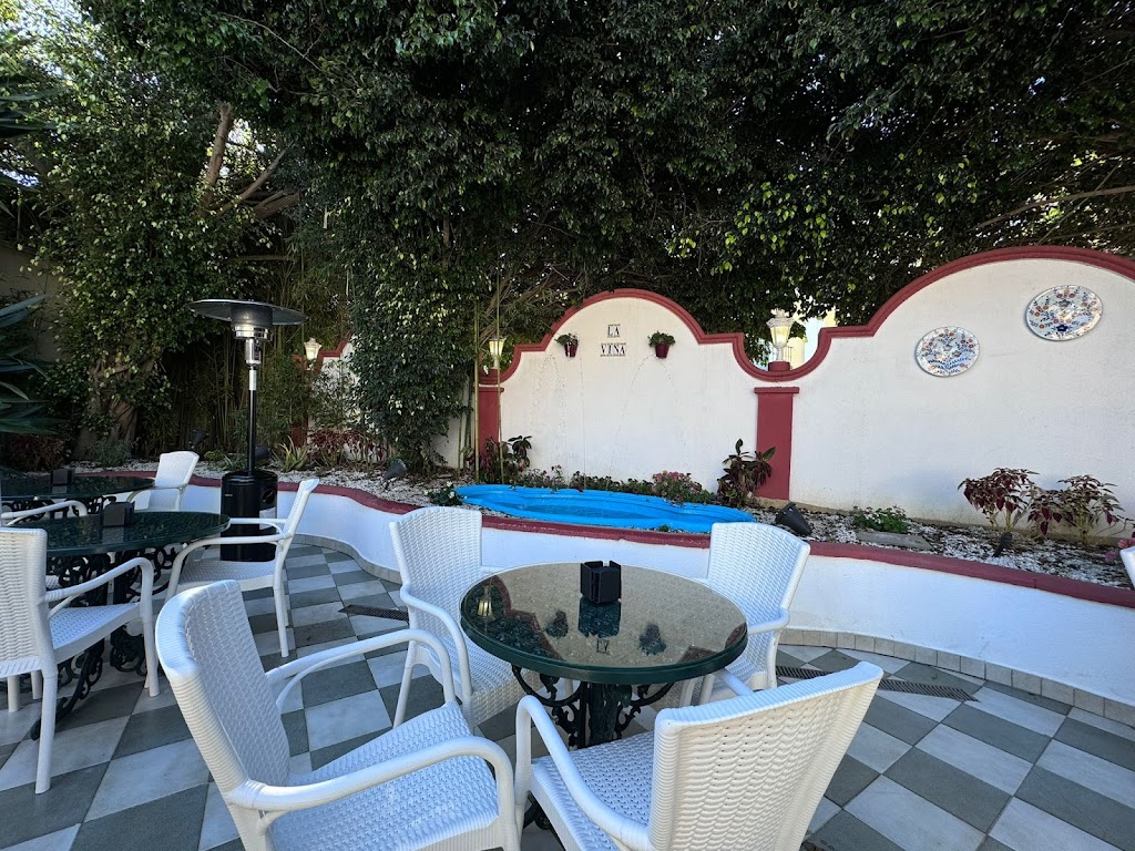 La Vina (Cafeteria-Restaurante)
