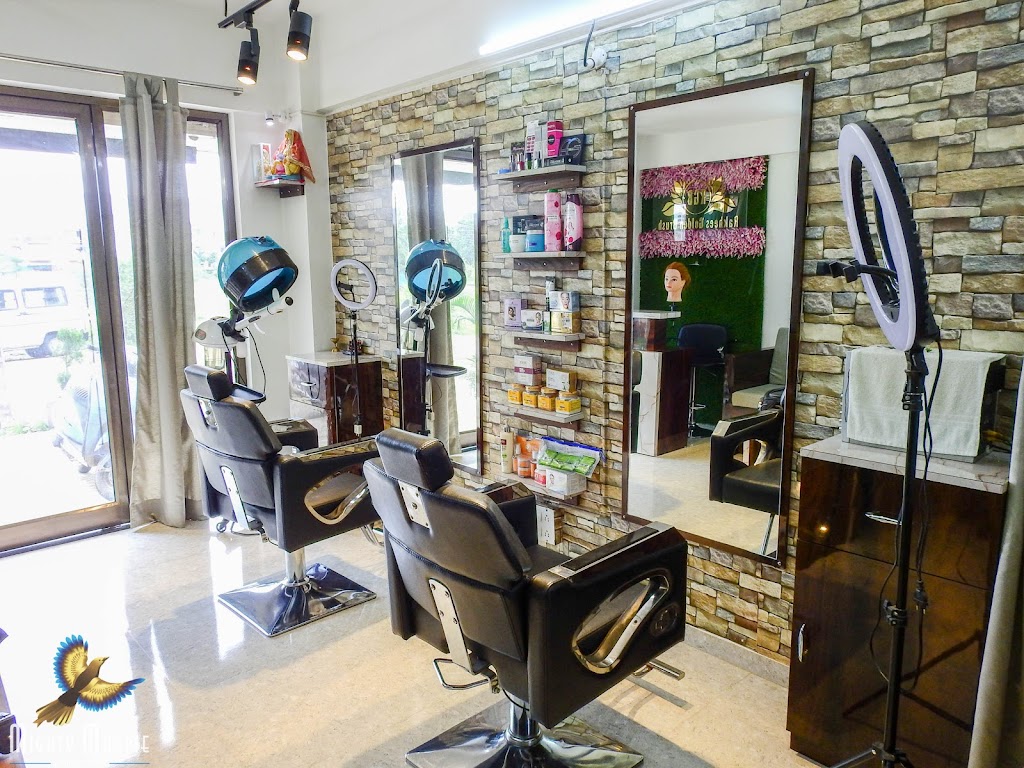 Rakhees Golden Brush Makeup Beauty Studio