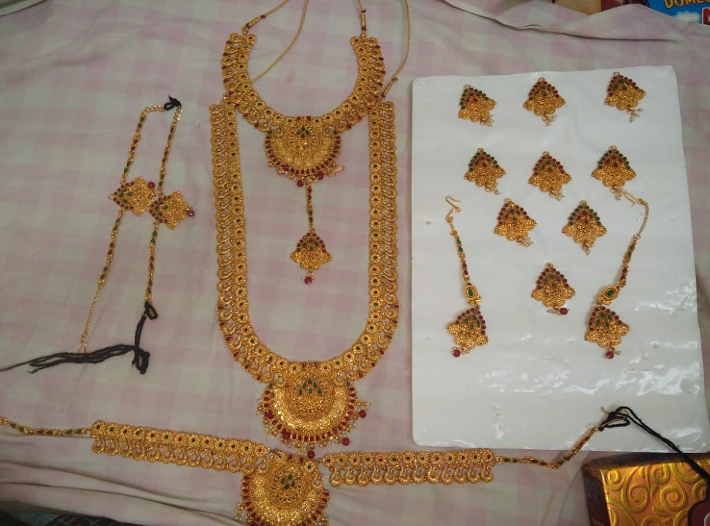 Shine Glow Beauty Parlour