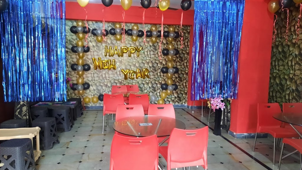 K N Gifts And Cafe