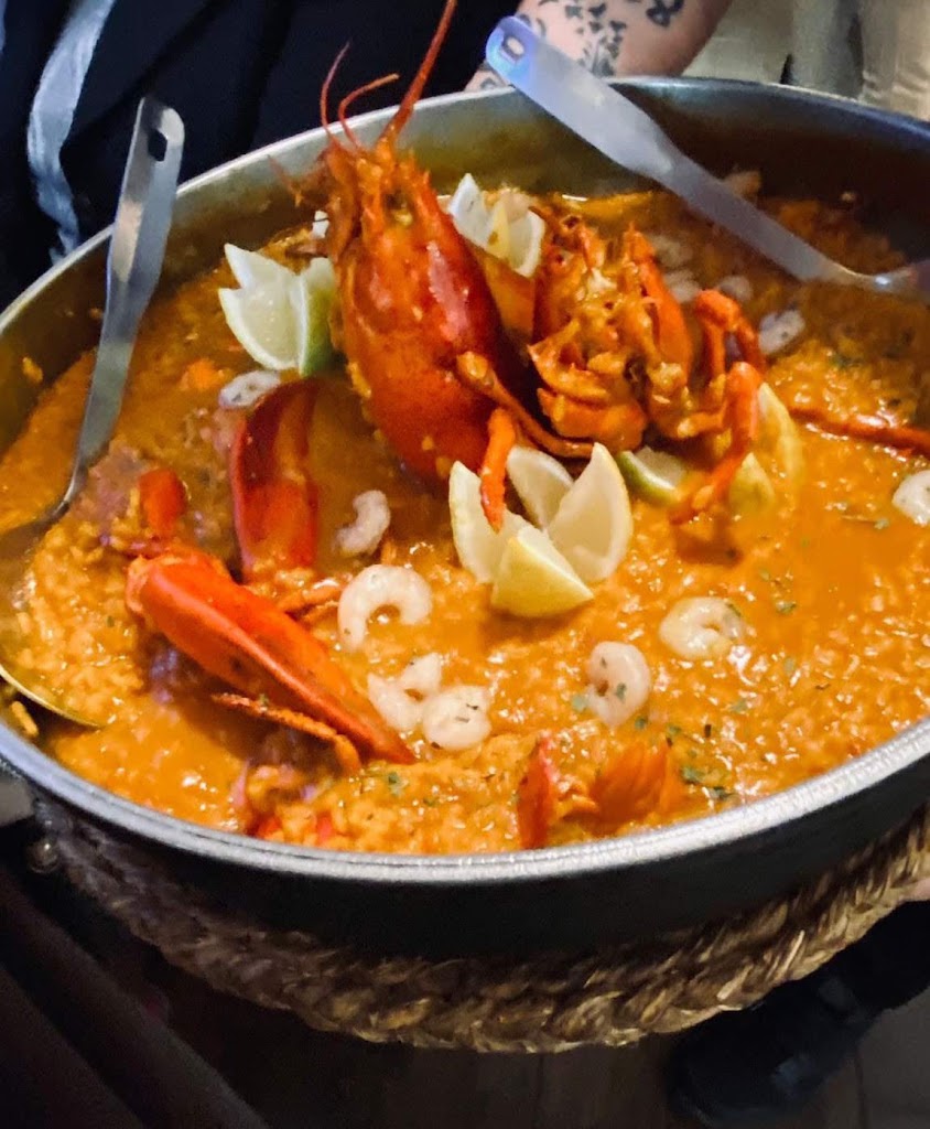 Restaurante Patrimonio — Paella