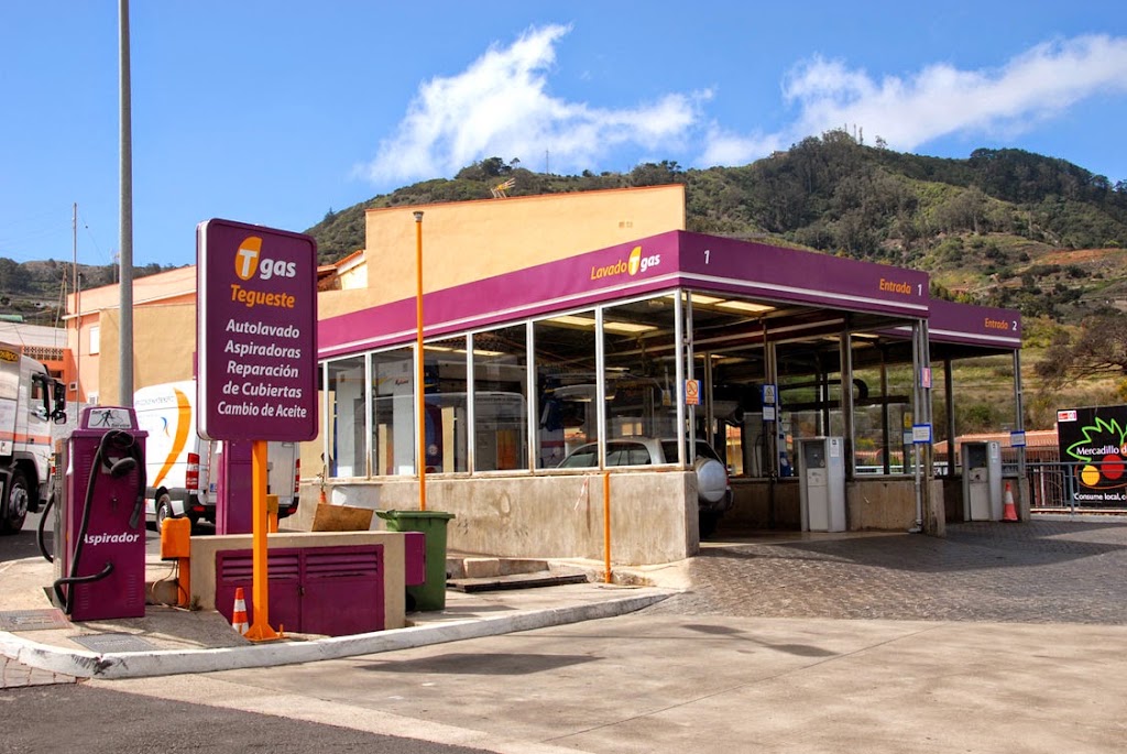 Gasolinera Tgas Tegueste — Exterior