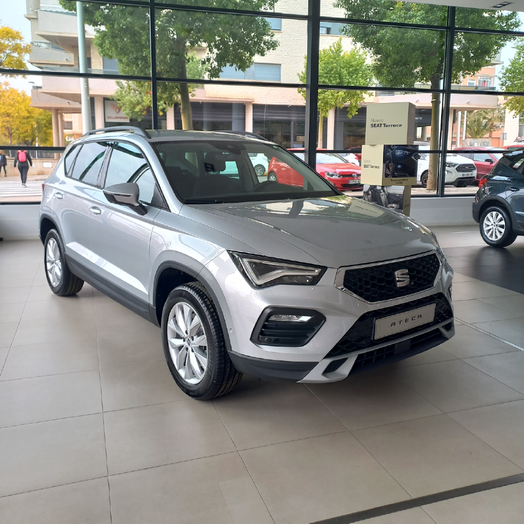 Oleza Motor Concesionario oficial SEAT en Orihuela — Interior