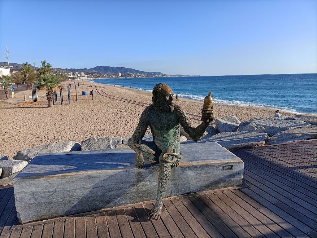 Av. d'Eduard Maristany, 47 Parking