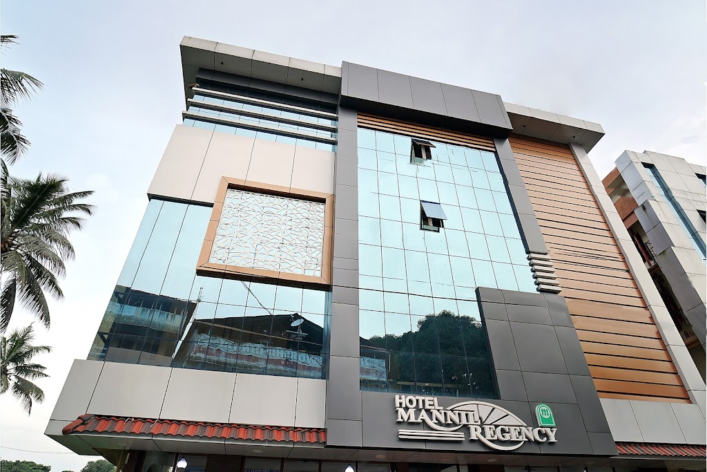 Hotel O Pathanamthitta Near Mahatma Gandhi Statue Formerly Mannil Regency