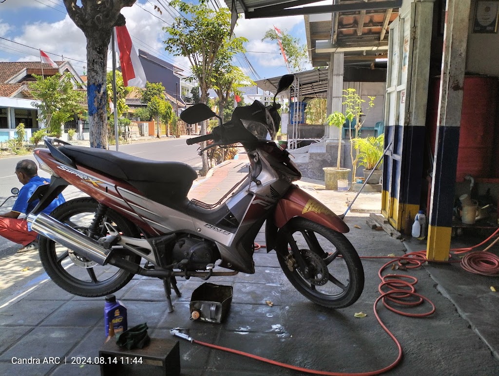Toko Febri Motor