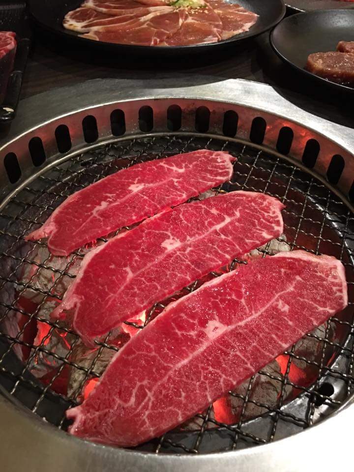 禾町無煙炭火燒肉-日式燒肉吃到飽(高雄三民)無煙炭火燒烤 比臉大牛排 外帶定食丼飯便當 海鮮 哈根達斯吃到飽 生日慶生壽星優惠聚會 高CP值 燒肉吃到飽 的照片