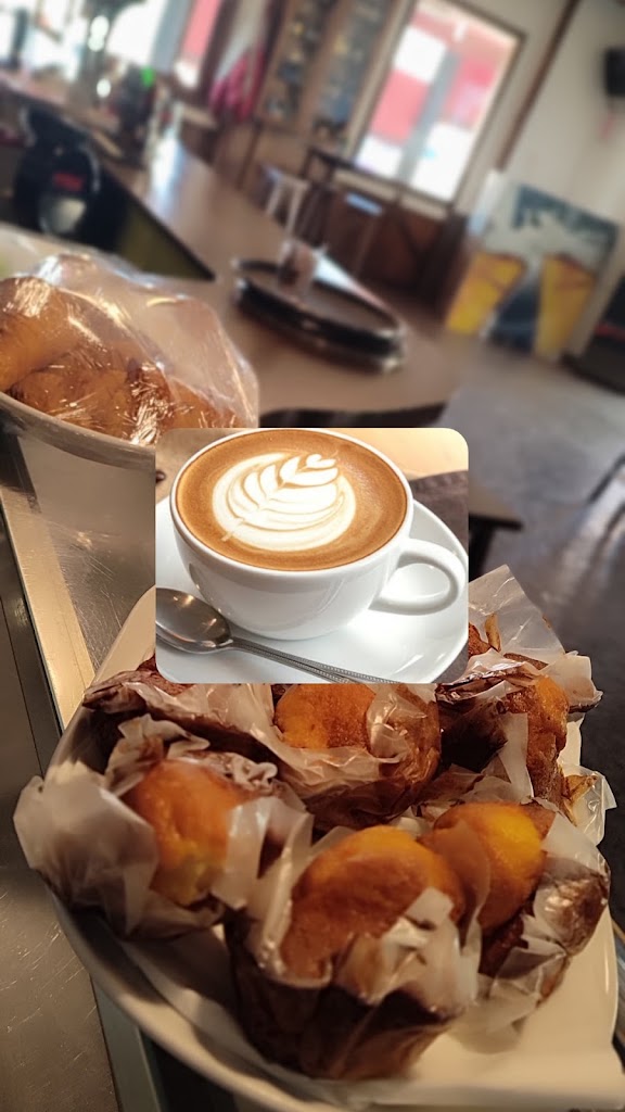 Bar taperia El Encuentro — Comida y bebida