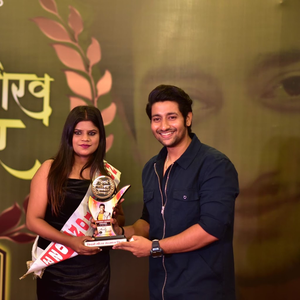 Yami Beauty Studio And Makeup Academy Best Beauty Parlour In Nagpur Makeup Academy In Nagpur Bridal Makeup In Nagpur