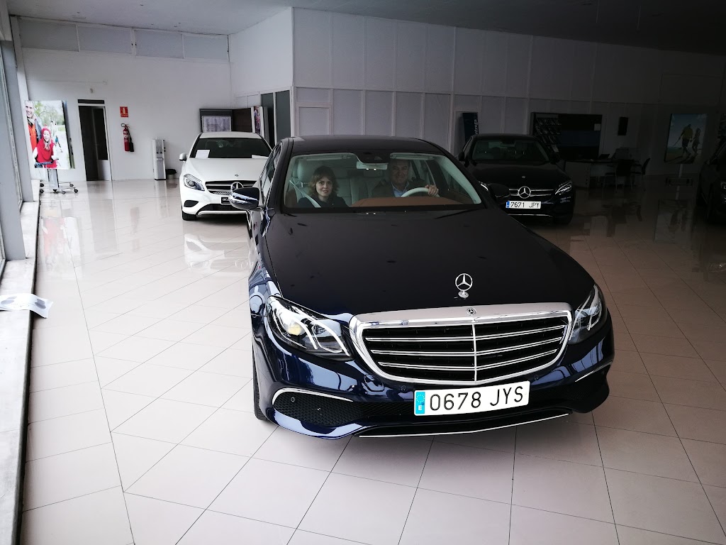 Autotrak- Concesionario oficial Mercedes-Benz — Interior