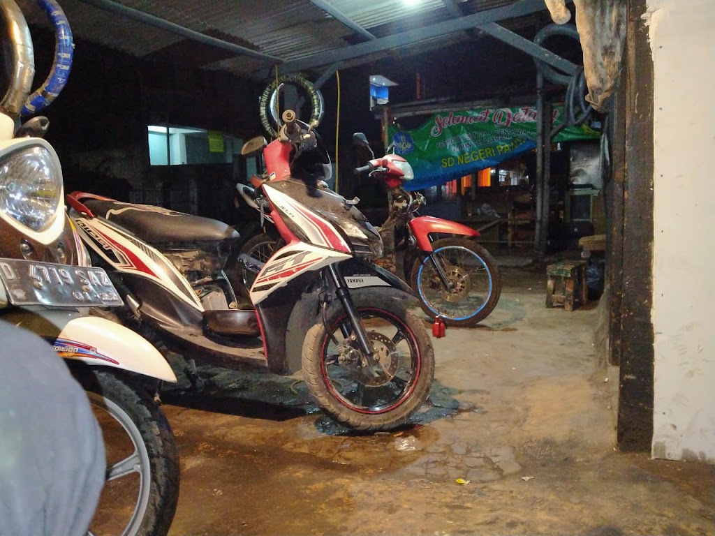 Izay Jaya Motor