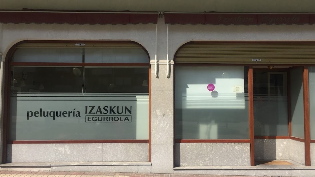 Peluqueria femenina Izaskun Egurrola