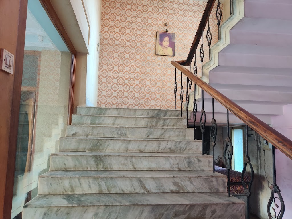 Hotel Parul Palace