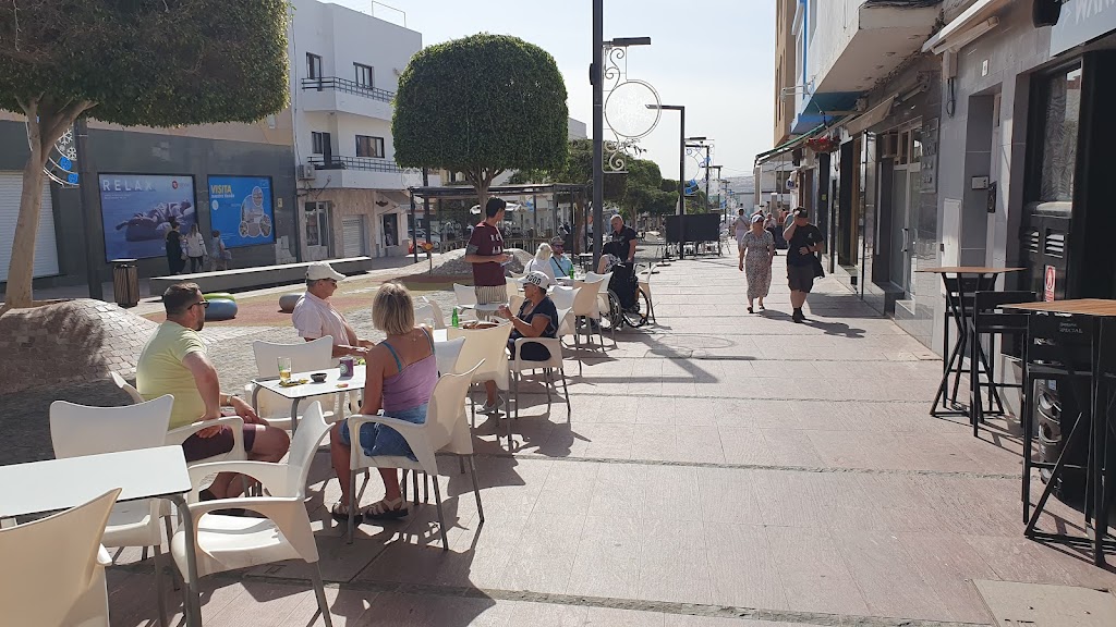 Singer Fuerteventura
