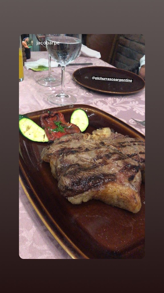 El Churrasco Argentino Steak House — Comida y bebida