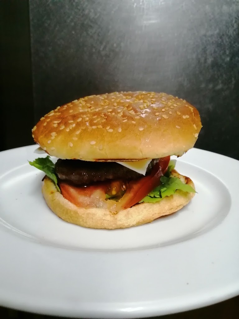 Asador Bar El Lavadero — Comida y bebida